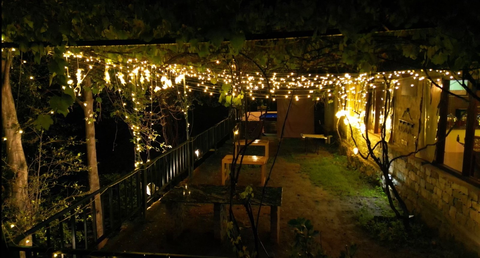 Thehraav Cafe interior with projector